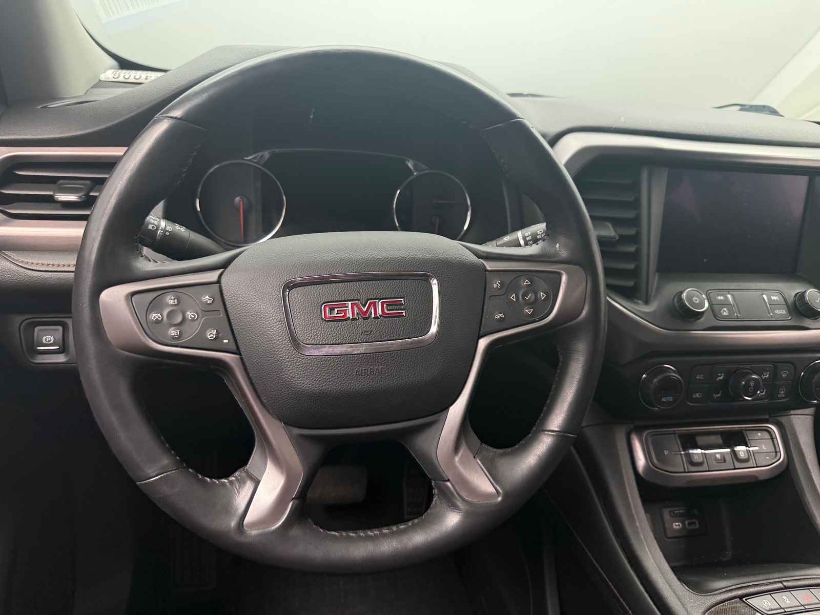 Thumbnail: 2022 GMC Acadia - 4