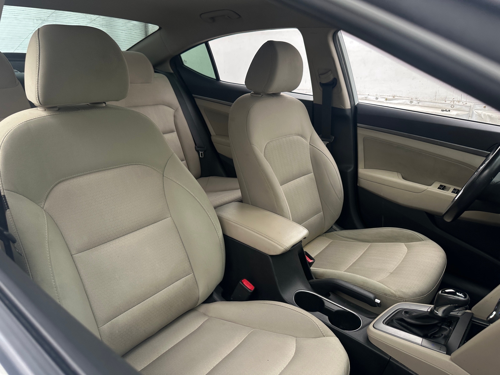 Thumbnail: 2017 Hyundai Elantra - 2