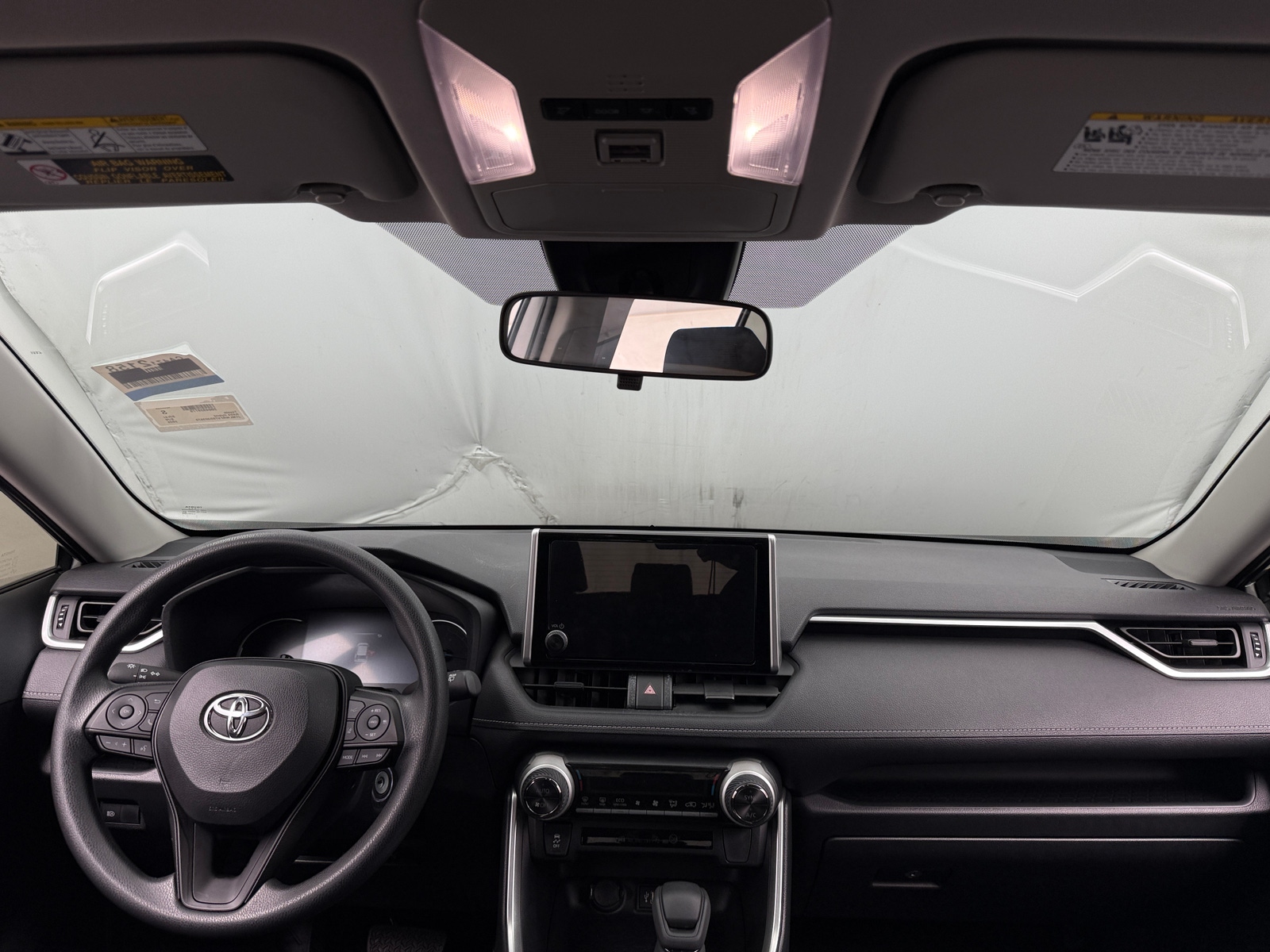 Thumbnail: 2025 Toyota RAV4 - 3