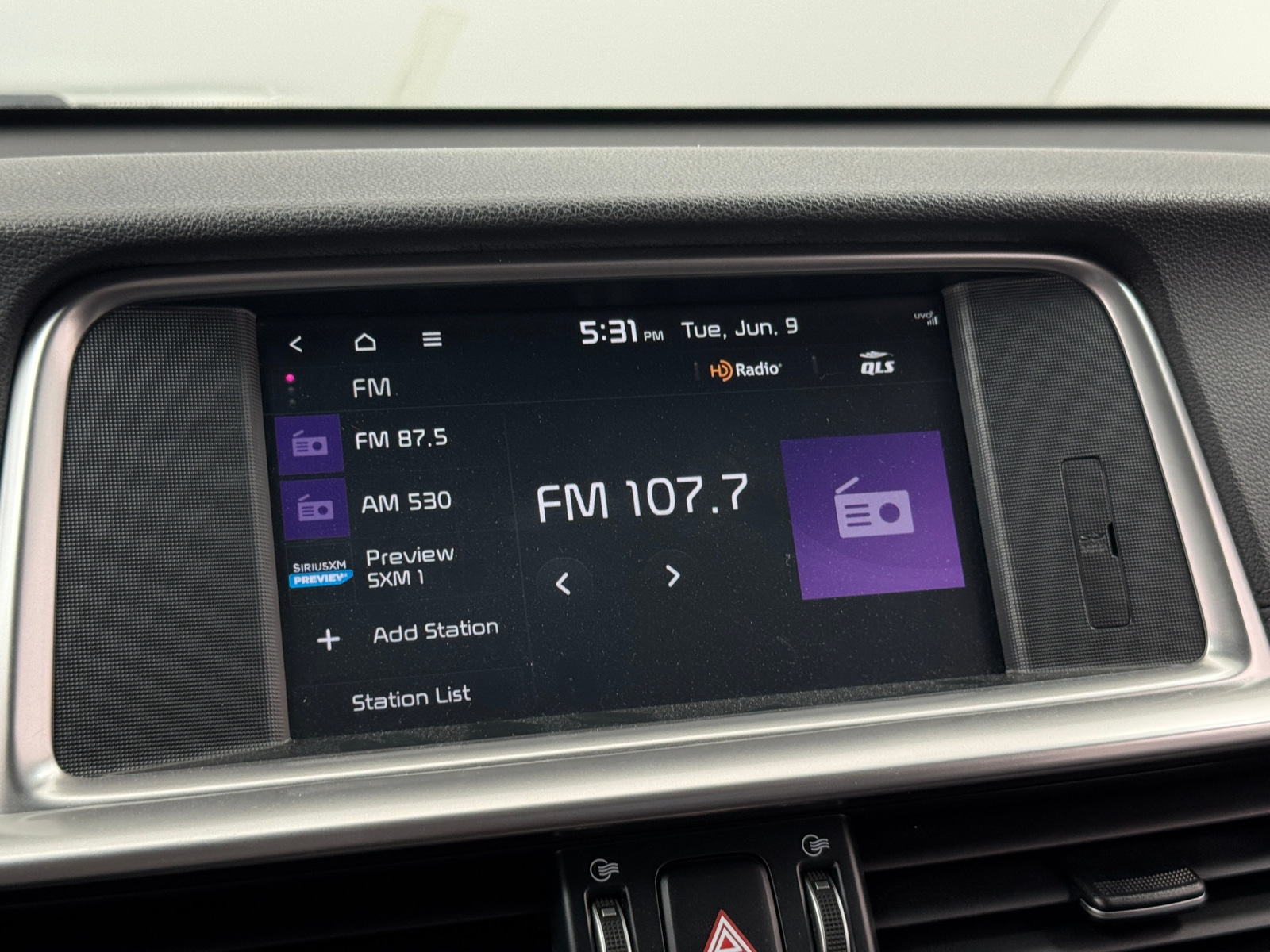 Thumbnail: 2019 Kia Optima - 3