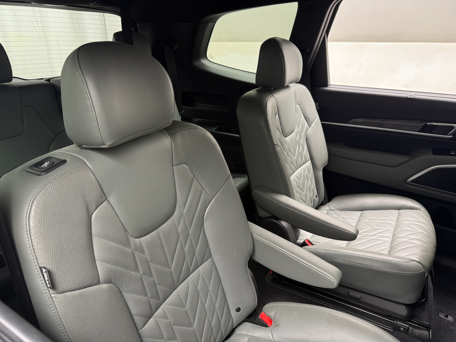 Thumbnail: 2023 Kia Telluride - 5