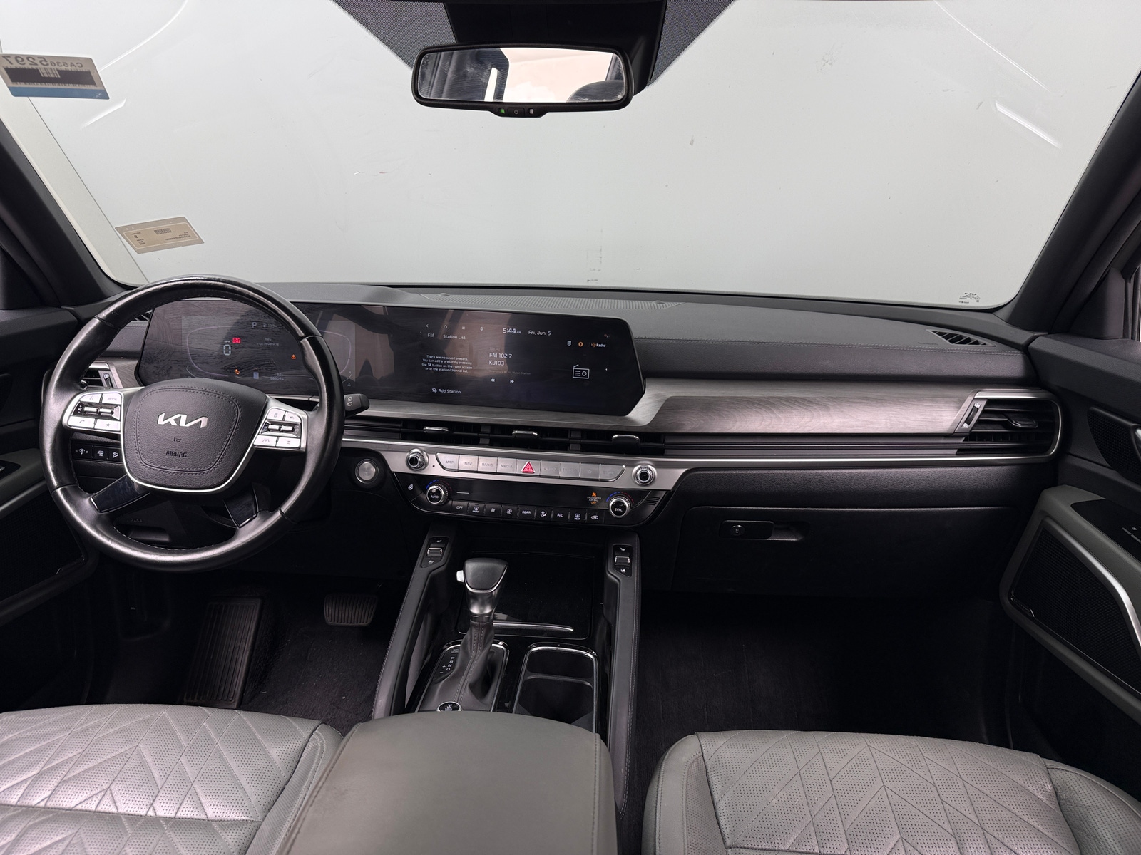 Thumbnail: 2023 Kia Telluride - 2