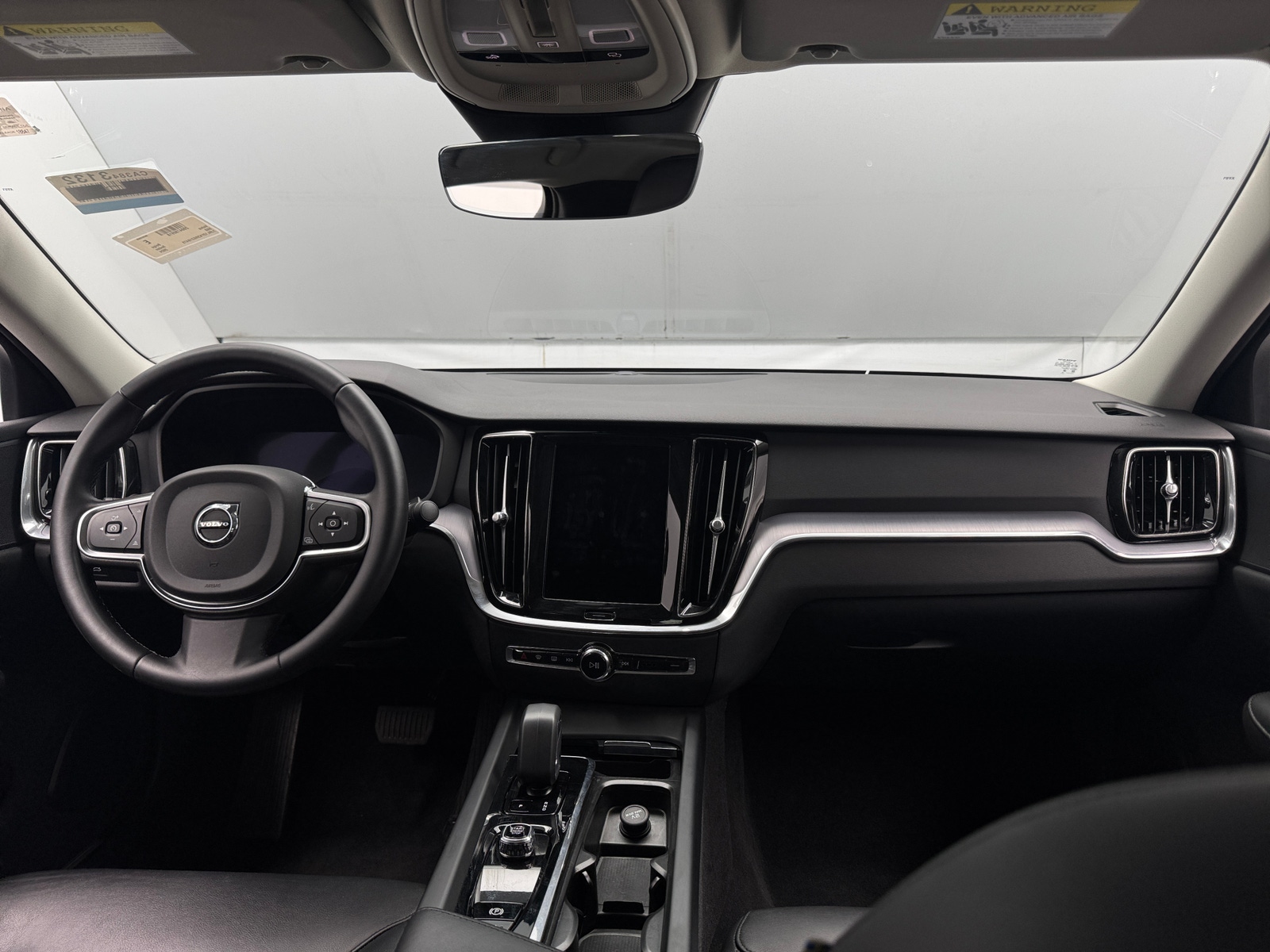 Thumbnail: 2024 Volvo S60 - 3