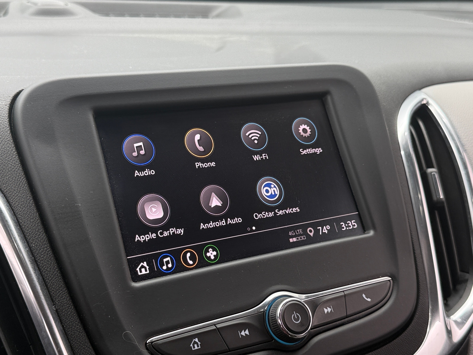 Thumbnail: 2023 Chevrolet Equinox - 4