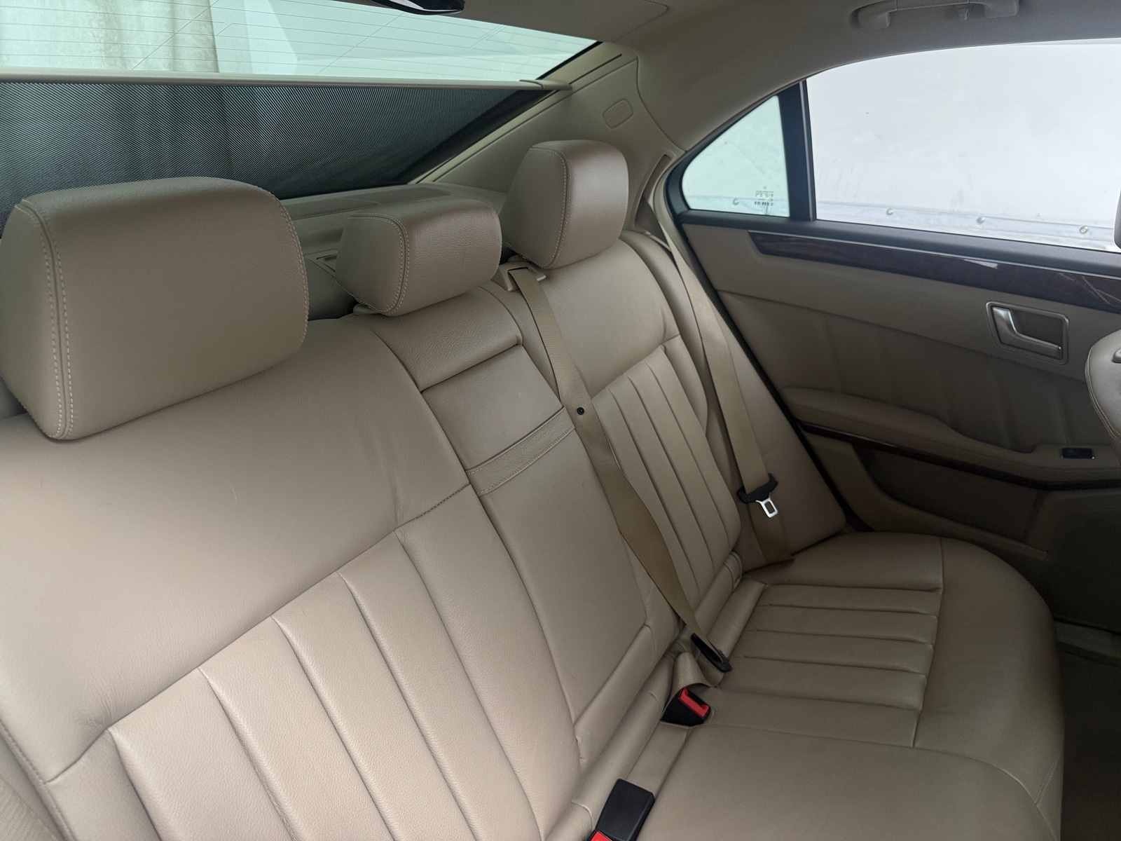 Thumbnail: 2013 Mercedes-Benz E-Class - 6