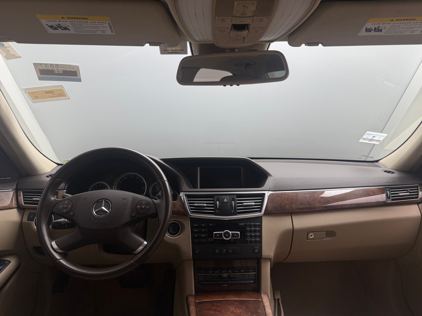 Thumbnail: 2013 Mercedes-Benz E-Class - 3