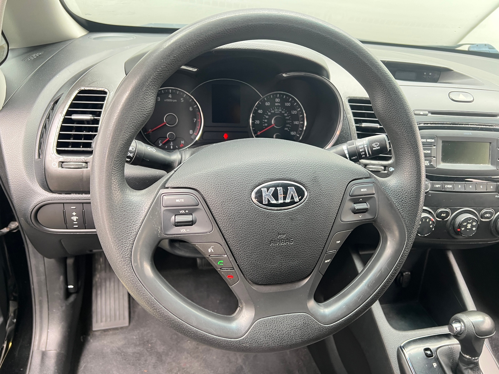Thumbnail: 2017 Kia Forte - 5