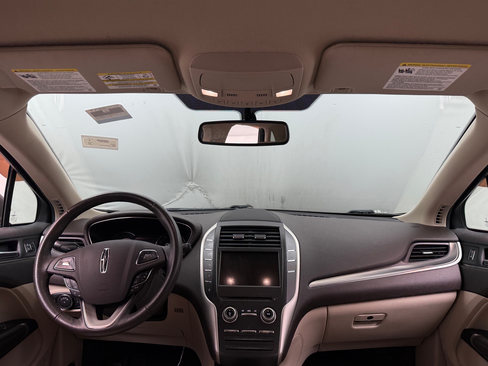 Thumbnail: 2017 Lincoln MKC - 2