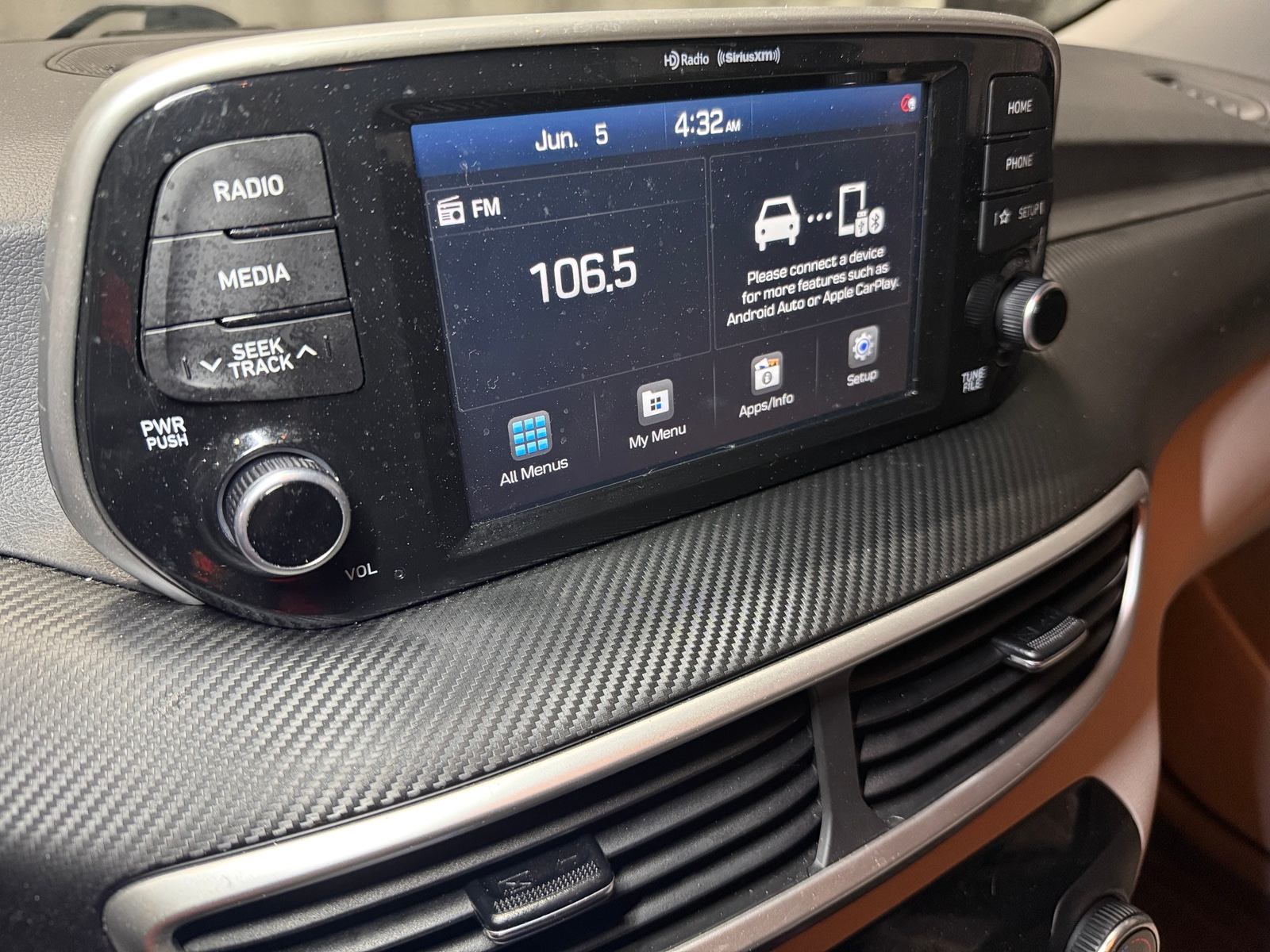 Thumbnail: 2021 Hyundai Tucson - 4
