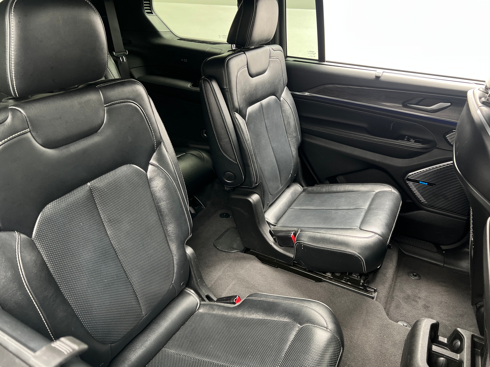 Thumbnail: 2021 Jeep Grand Cherokee L - 5