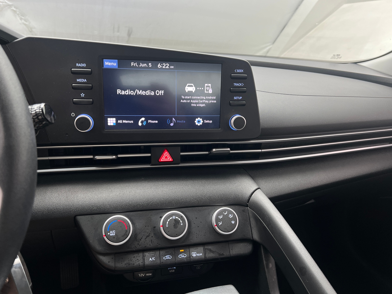 Thumbnail: 2021 Hyundai Elantra - 4
