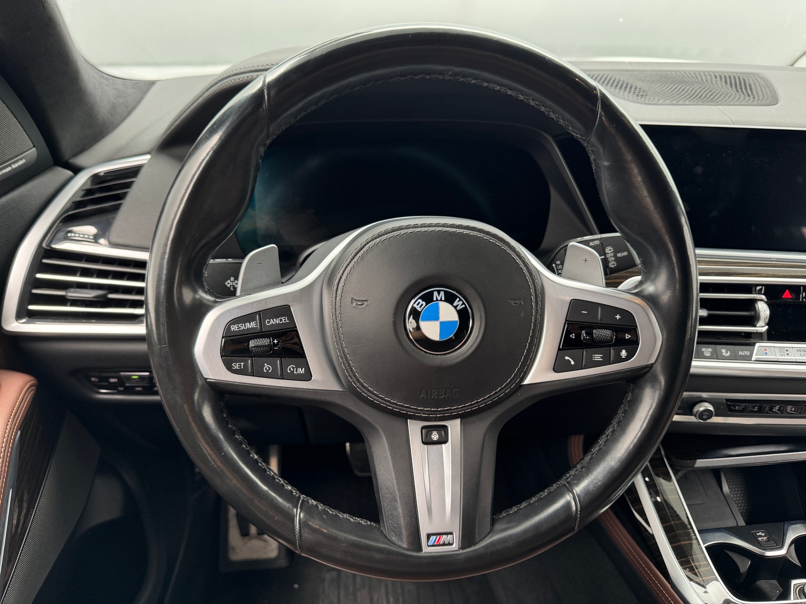 Thumbnail: 2021 BMW X7 - 4