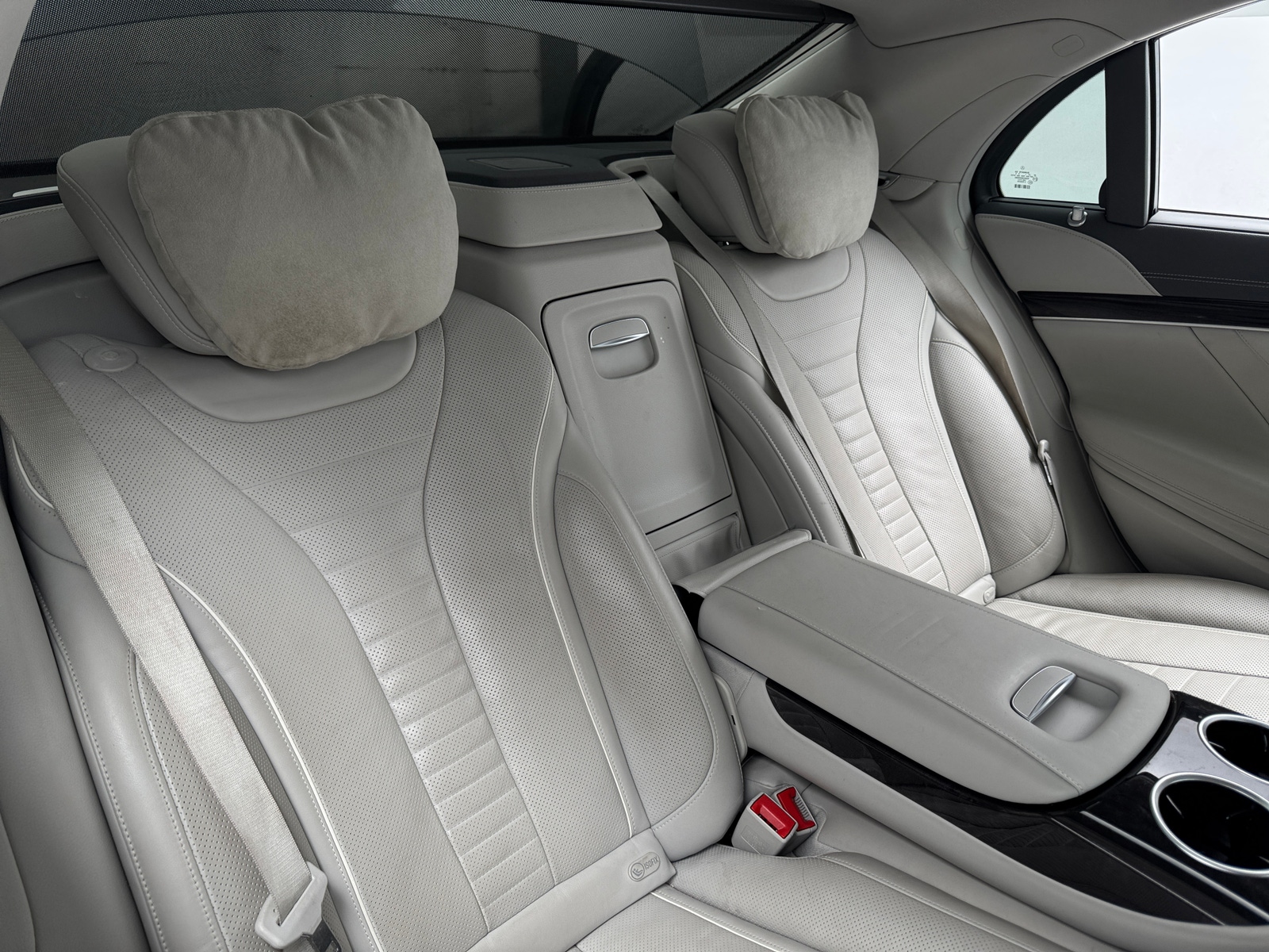 Thumbnail: 2016 Mercedes-Benz S-Class - 5