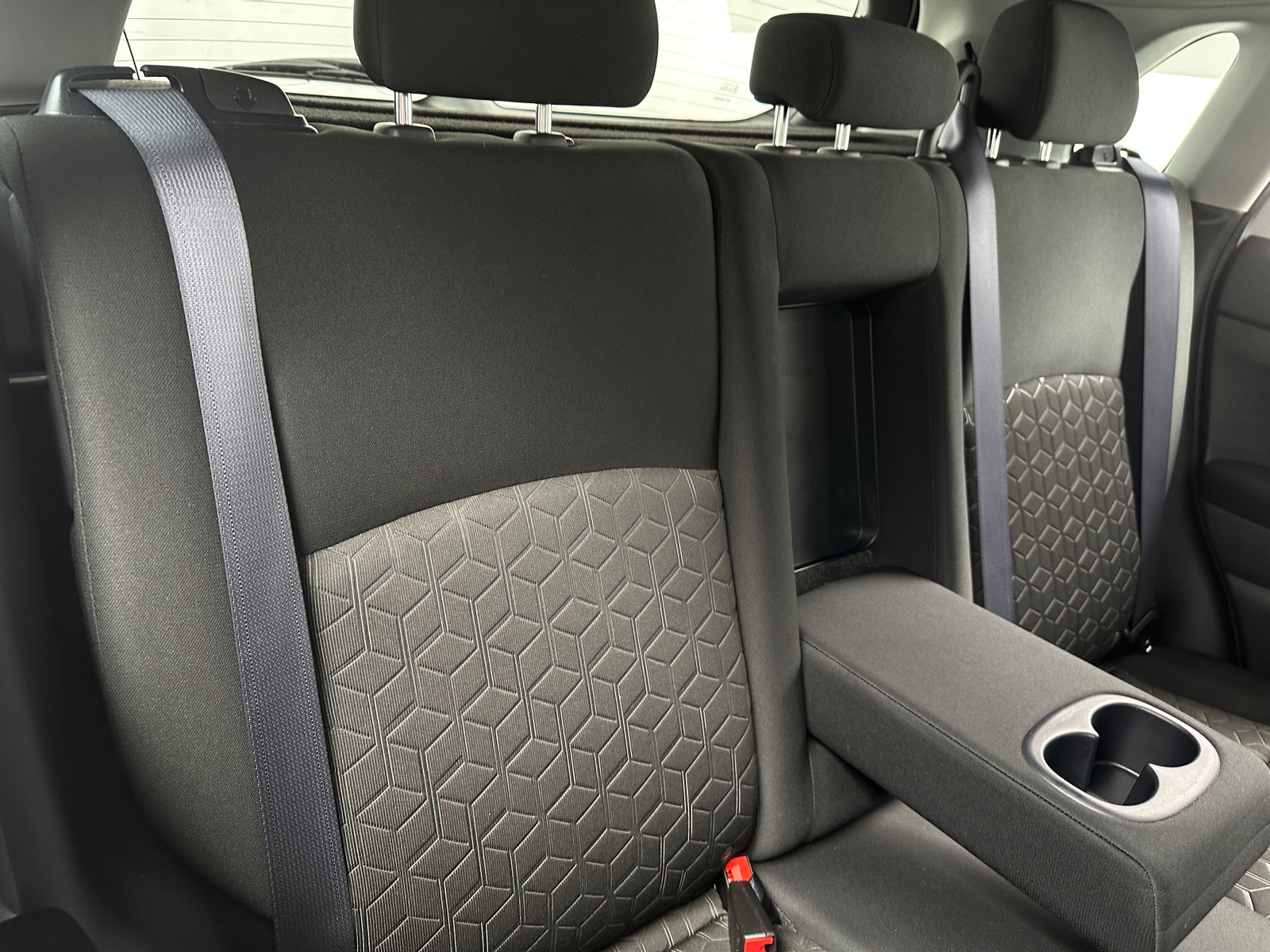 Thumbnail: 2024 Mitsubishi Outlander Sport - 6