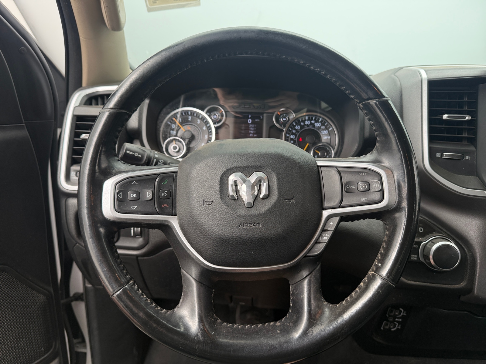 Thumbnail: 2020 RAM 1500 - 5