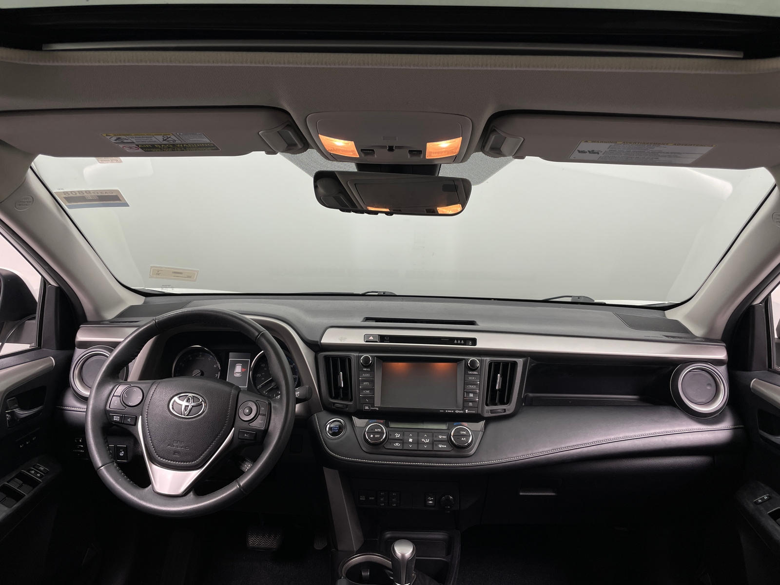 Thumbnail: 2017 Toyota RAV4 - 2