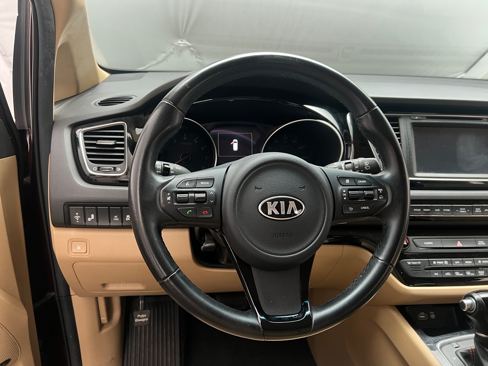 Thumbnail: 2015 Kia Sedona - 4