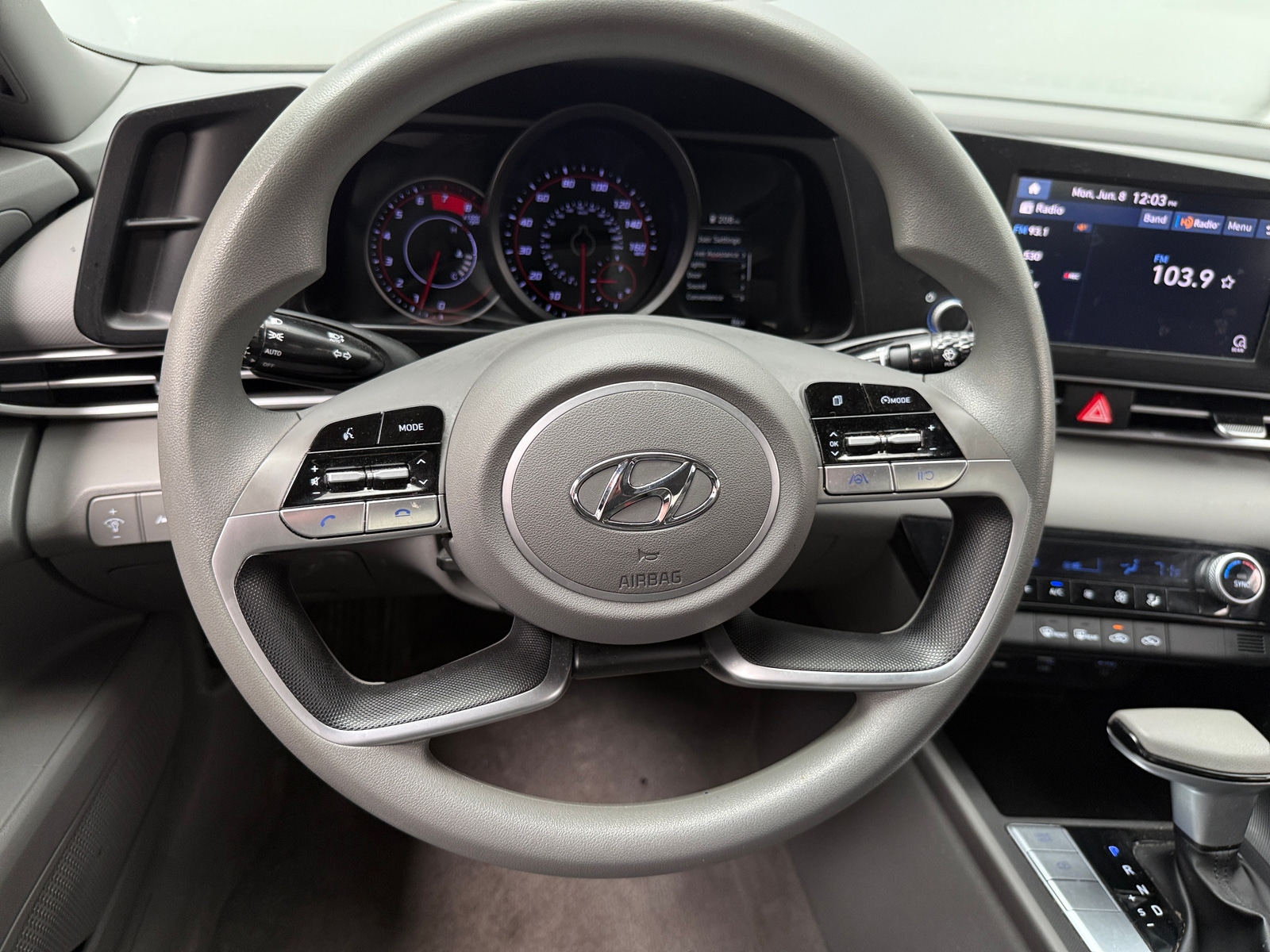 Thumbnail: 2023 Hyundai Elantra - 5
