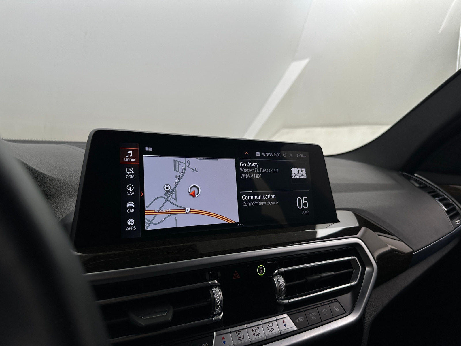 Thumbnail: 2023 BMW X3 - 3