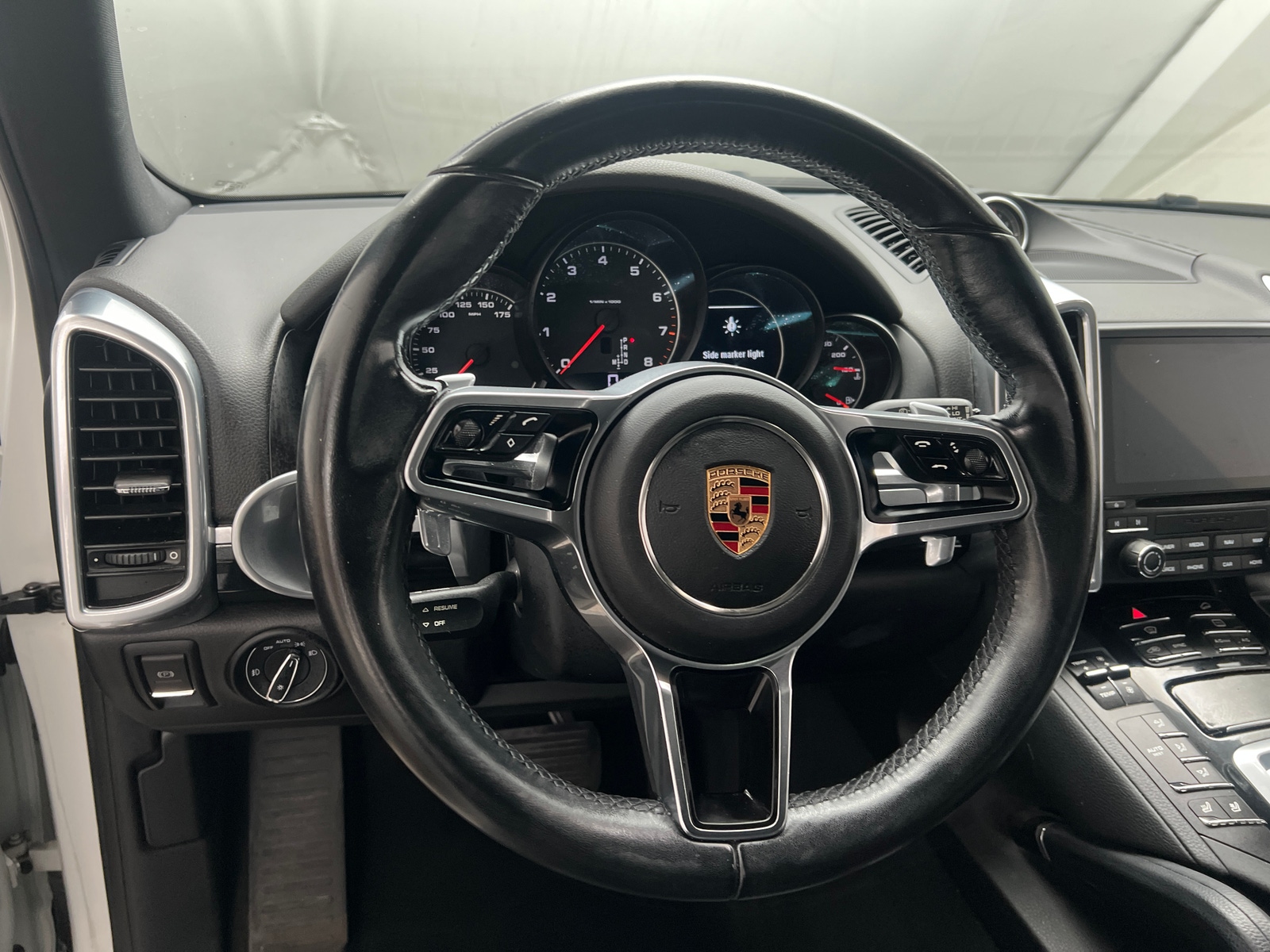 Thumbnail: 2017 Porsche Cayenne - 4
