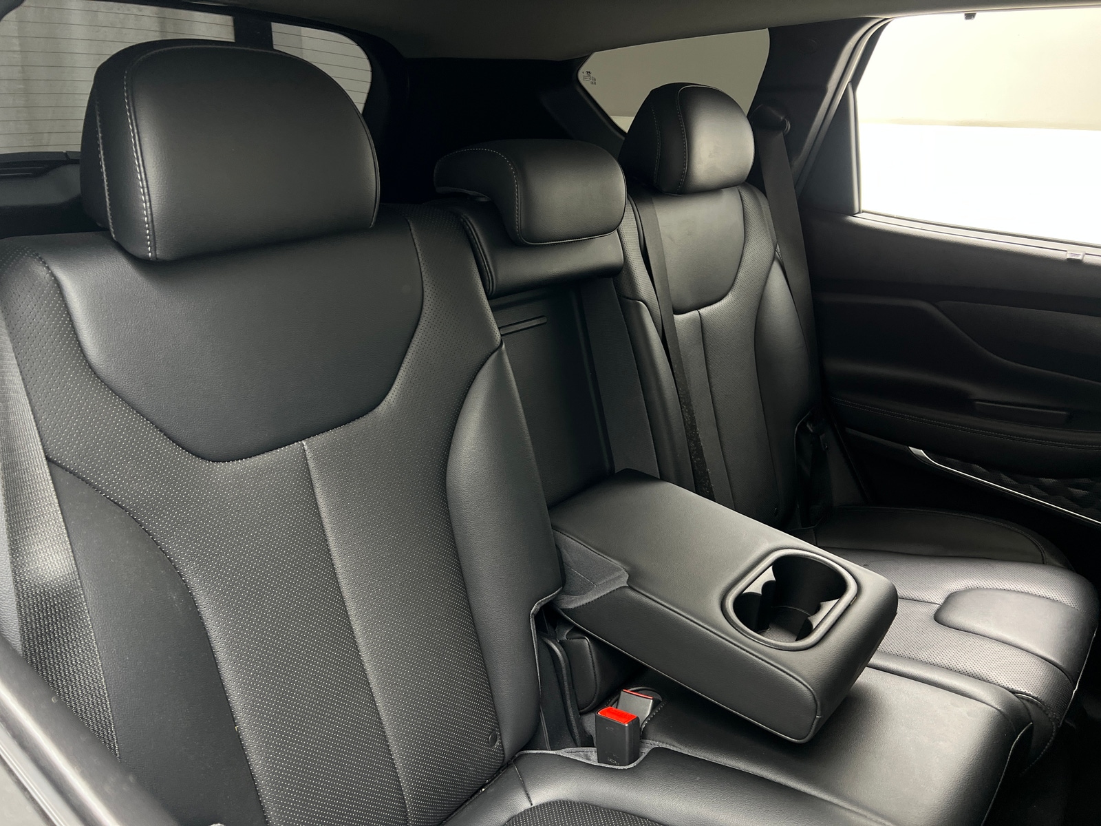 Thumbnail: 2023 Hyundai Santa Fe - 6