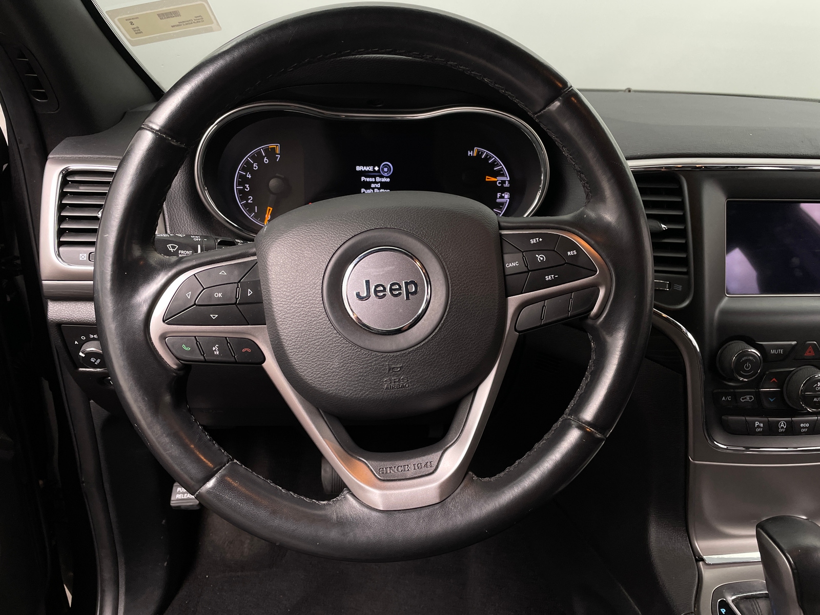 Thumbnail: 2020 Jeep Grand Cherokee - 5