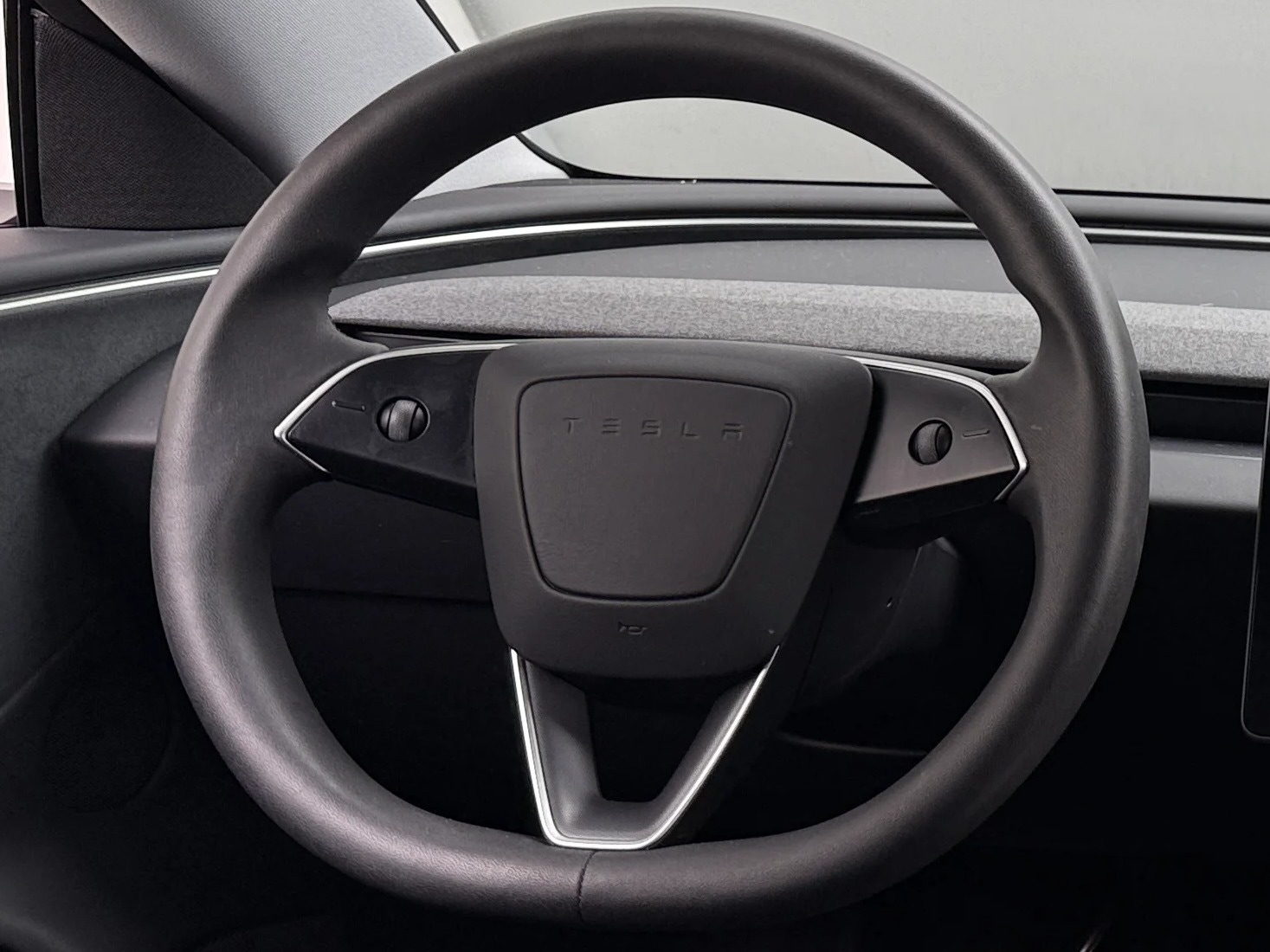 Thumbnail: 2024 Tesla Model 3 - 4