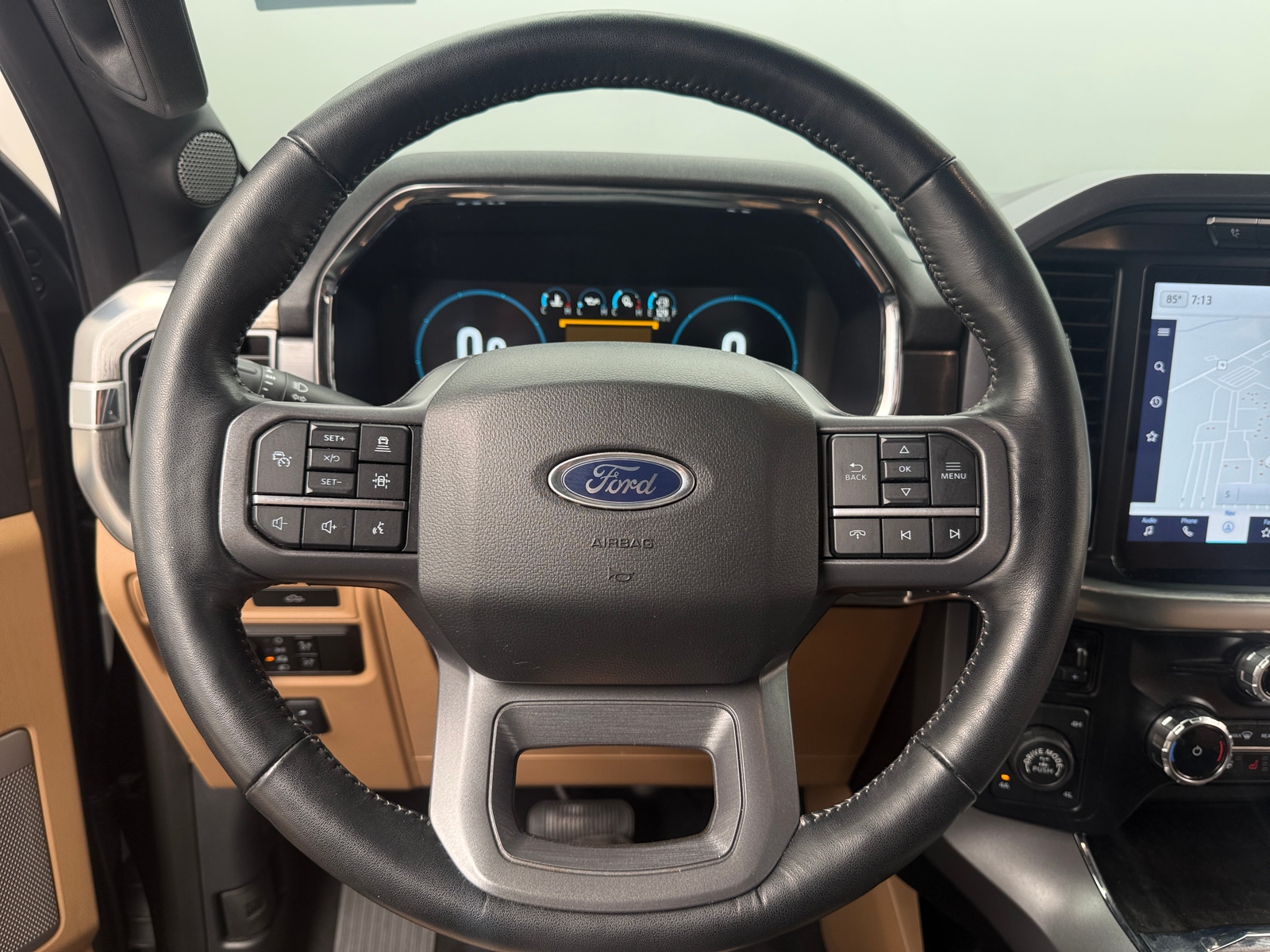 Thumbnail: 2023 Ford Econoline - 4