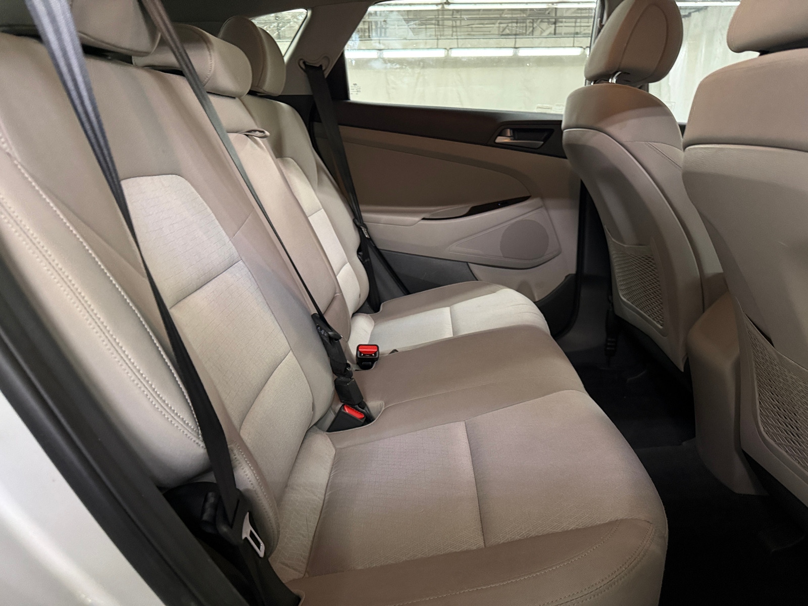 Thumbnail: 2016 Hyundai Tucson - 6
