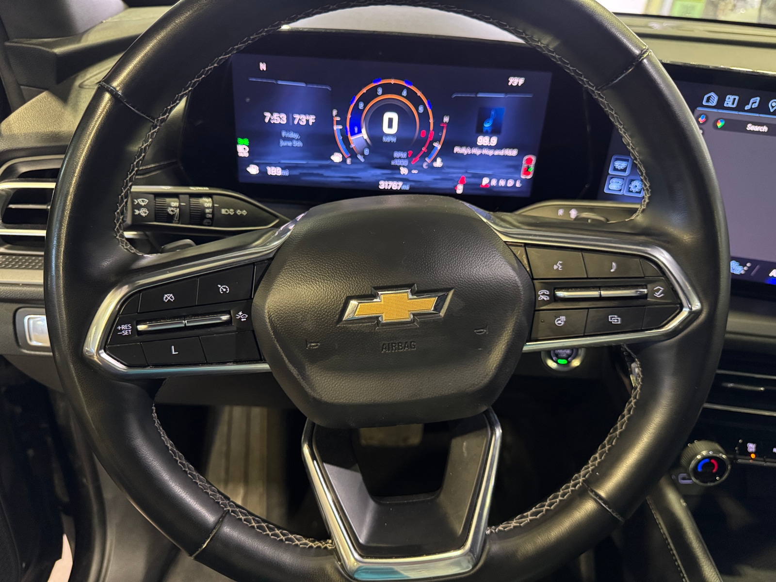 Thumbnail: 2025 Chevrolet Traverse - 5