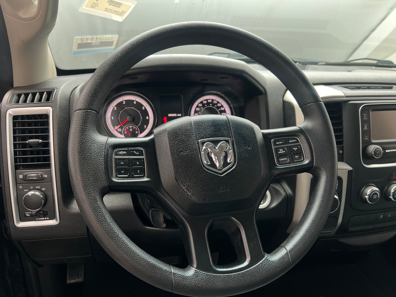 Thumbnail: 2020 RAM 1500 Classic - 5