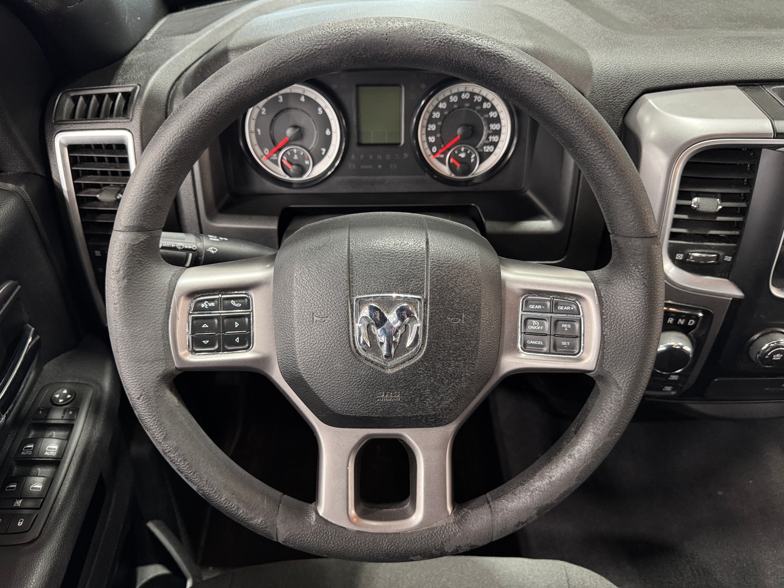 Thumbnail: 2022 RAM 1500 Classic - 5