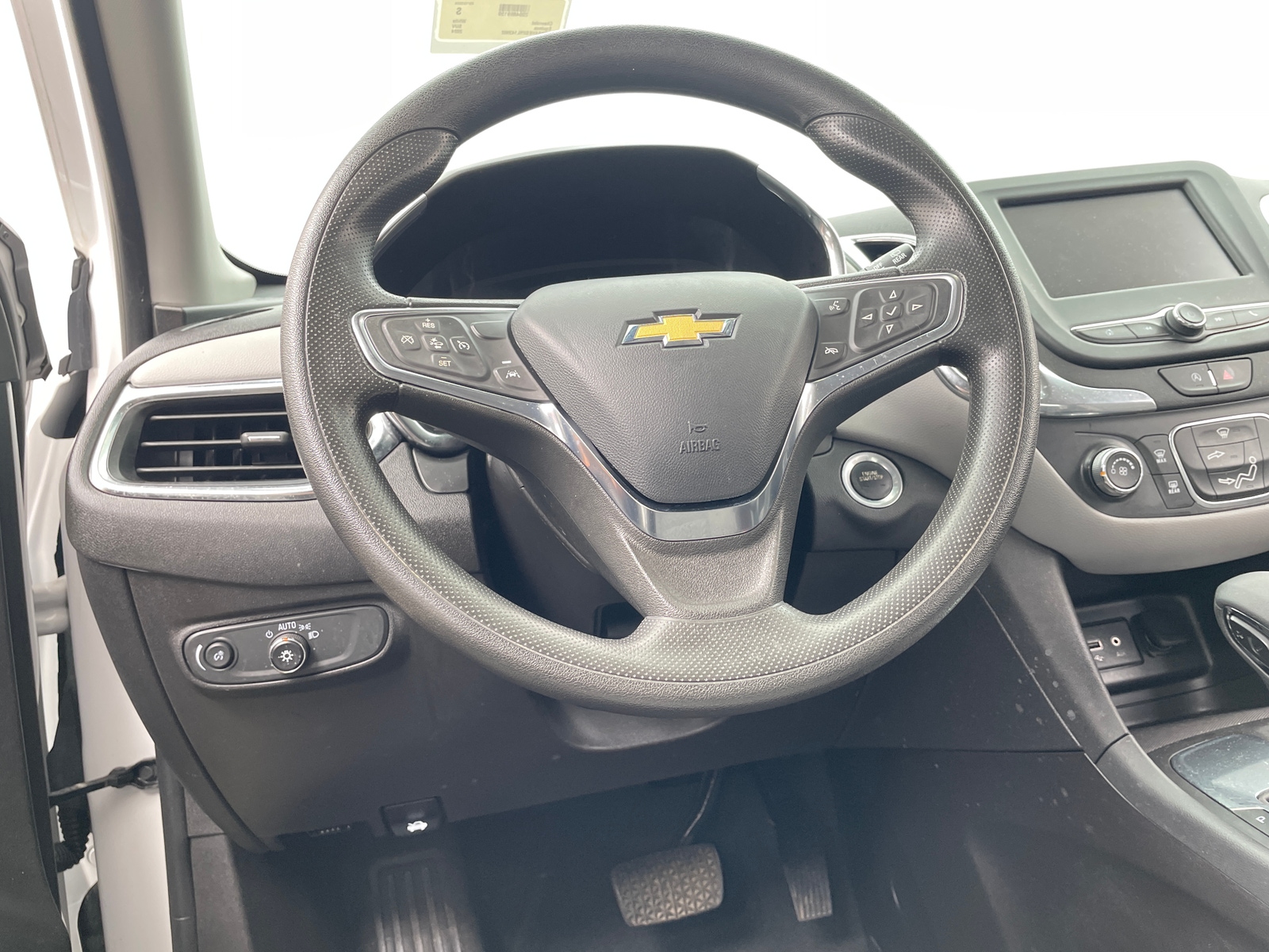 Thumbnail: 2024 Chevrolet Equinox - 5