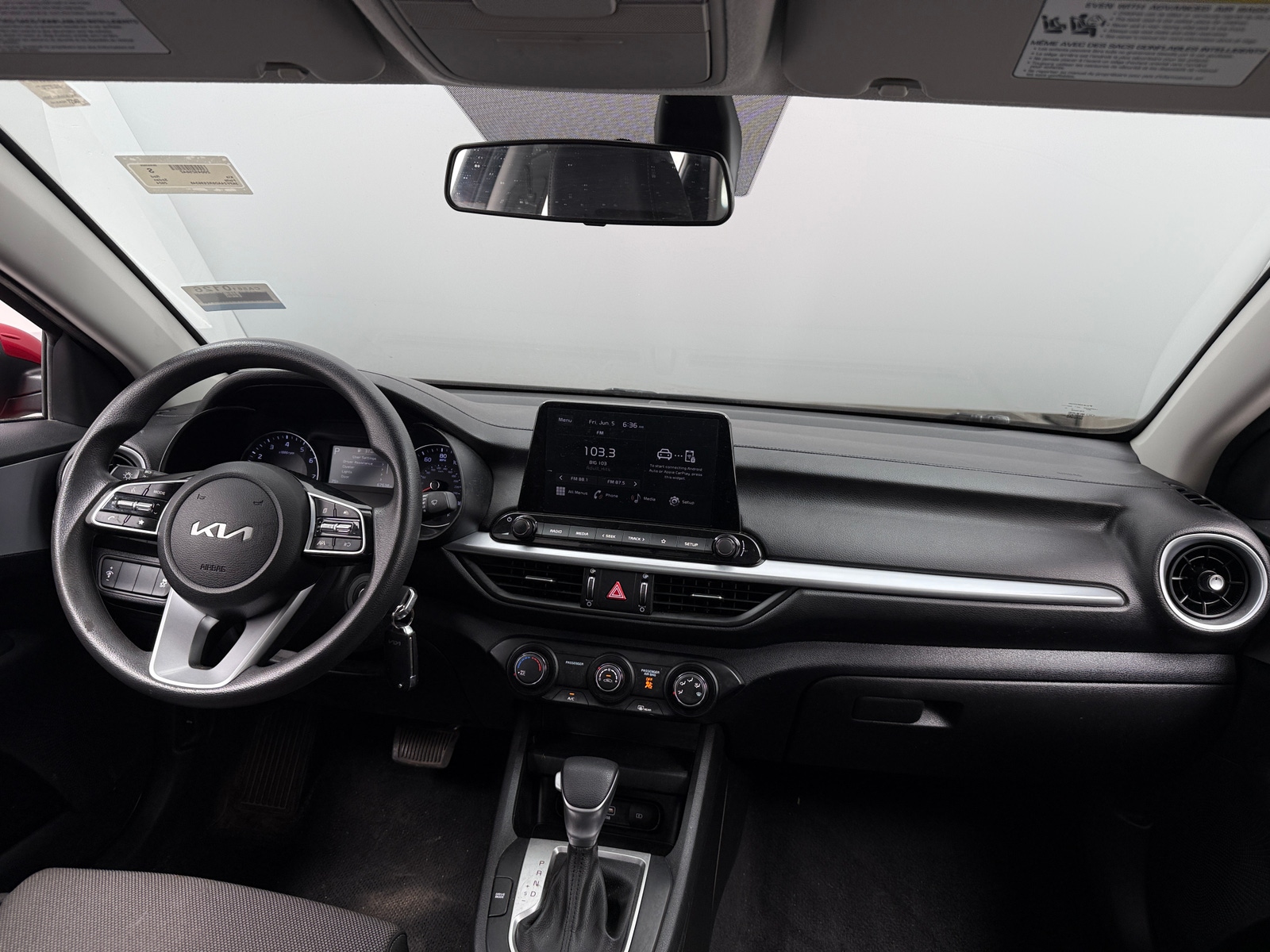 Thumbnail: 2024 Kia Forte - 3