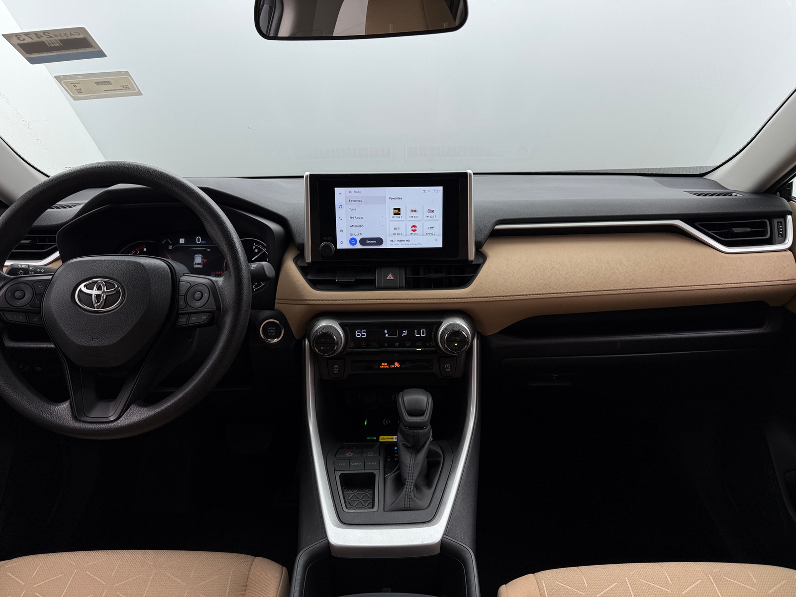 Thumbnail: 2025 Toyota RAV4 - 3