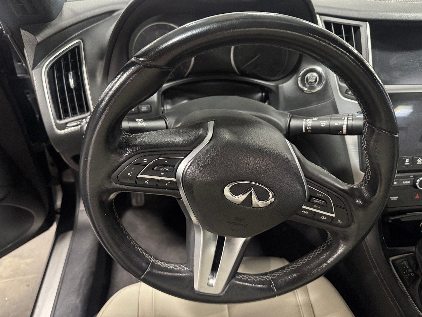 Thumbnail: 2019 INFINITI Q60 - 4