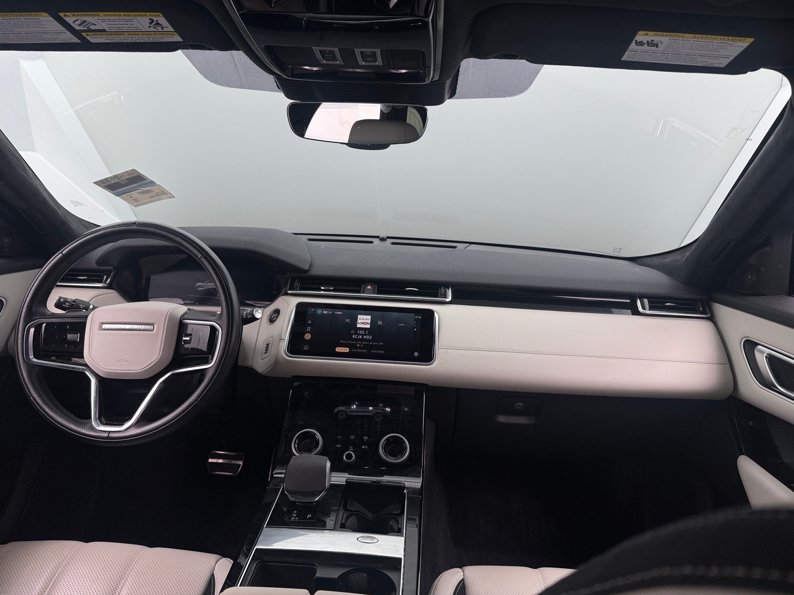 Thumbnail: 2023 Land Rover Range Rover Velar - 2