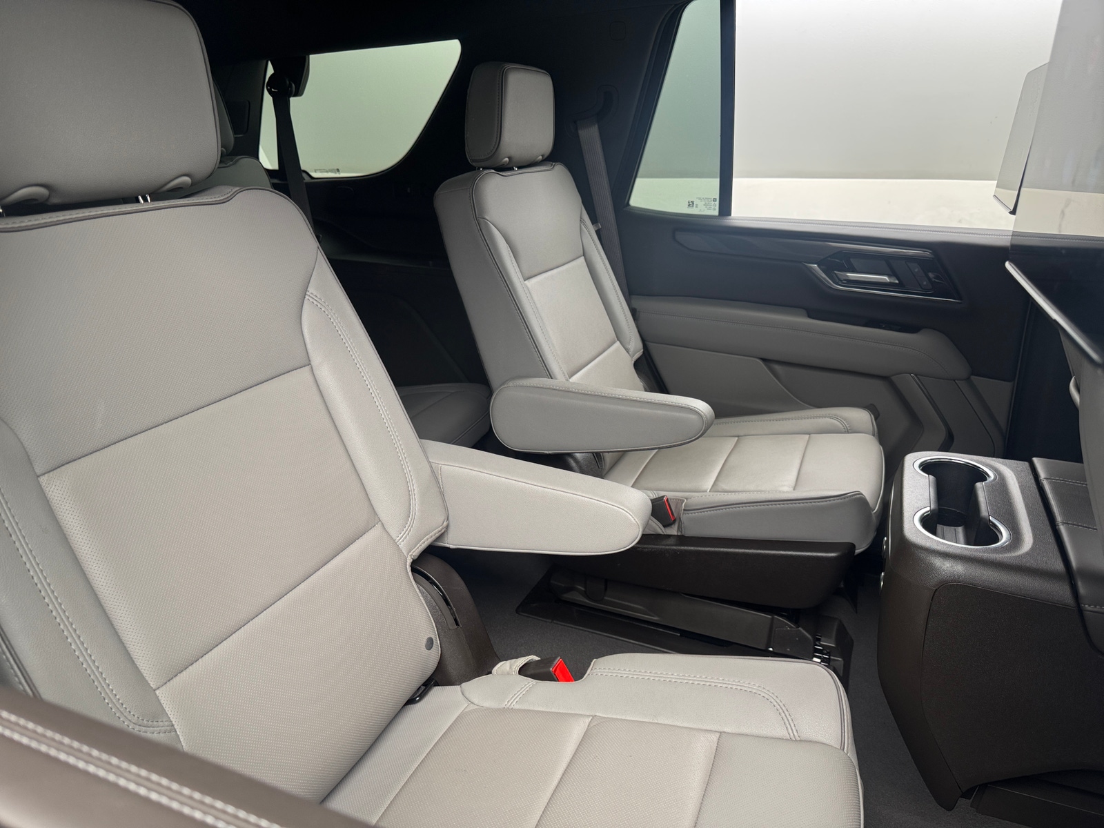 Thumbnail: 2025 GMC Yukon - 5