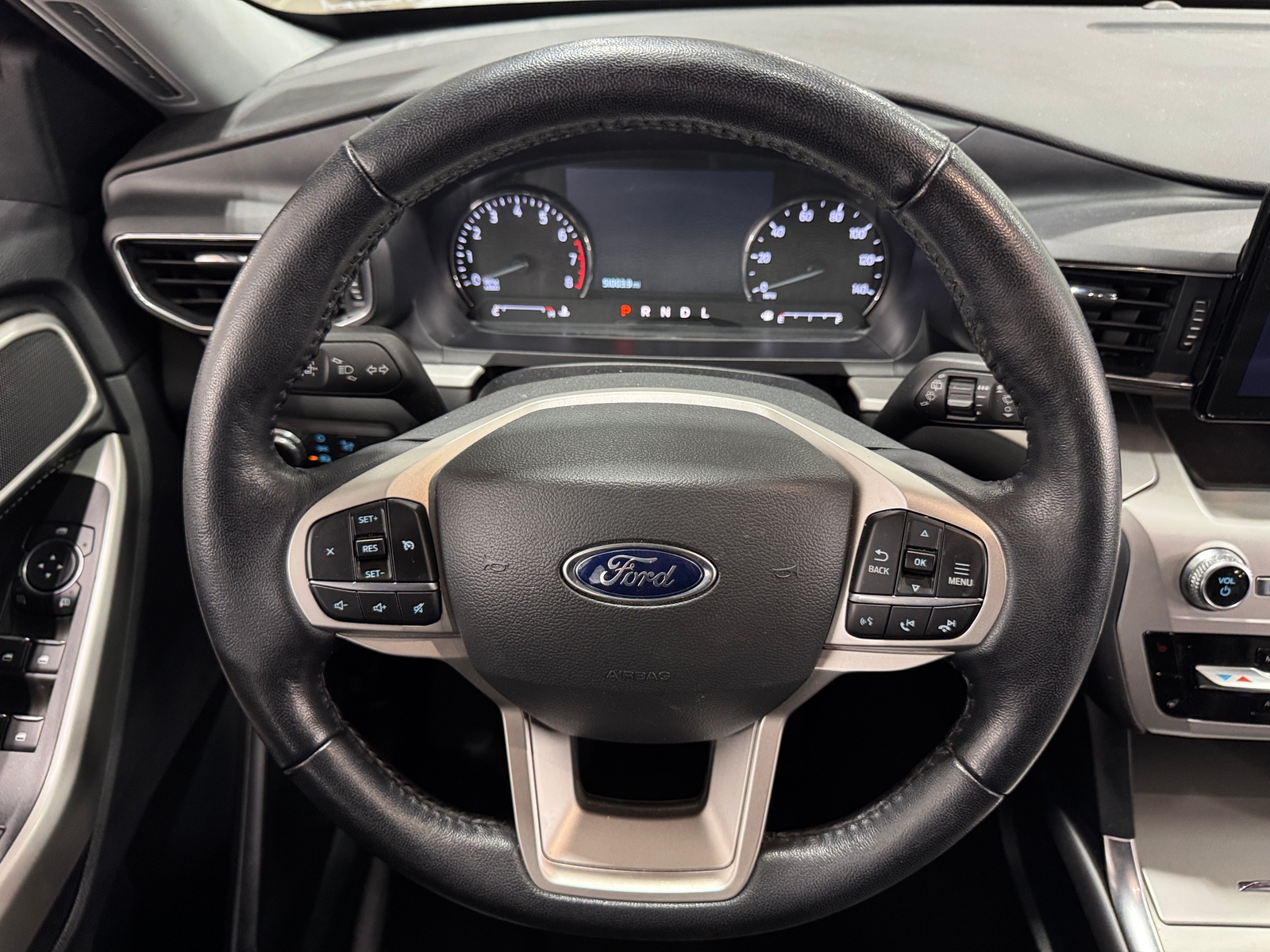 Thumbnail: 2021 Ford Explorer - 4