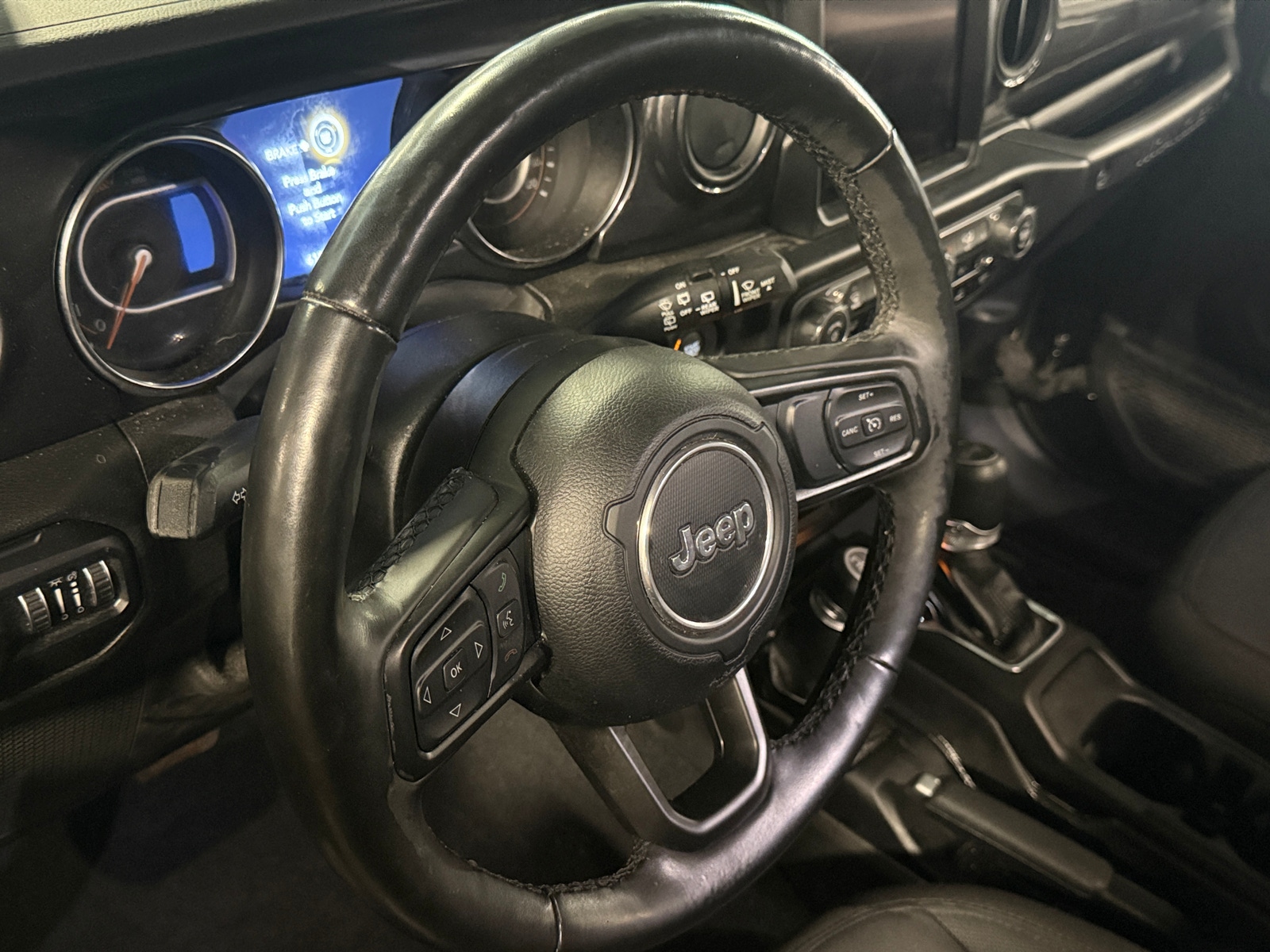 Thumbnail: 2022 Jeep Wrangler - 5