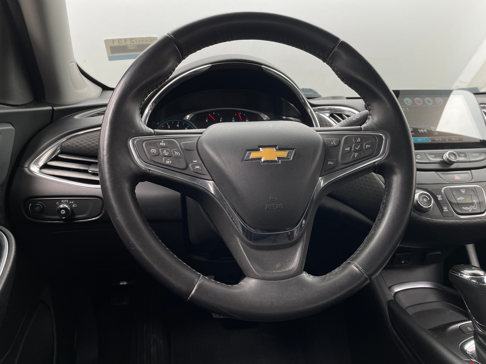 Thumbnail: 2016 Chevrolet Malibu - 5