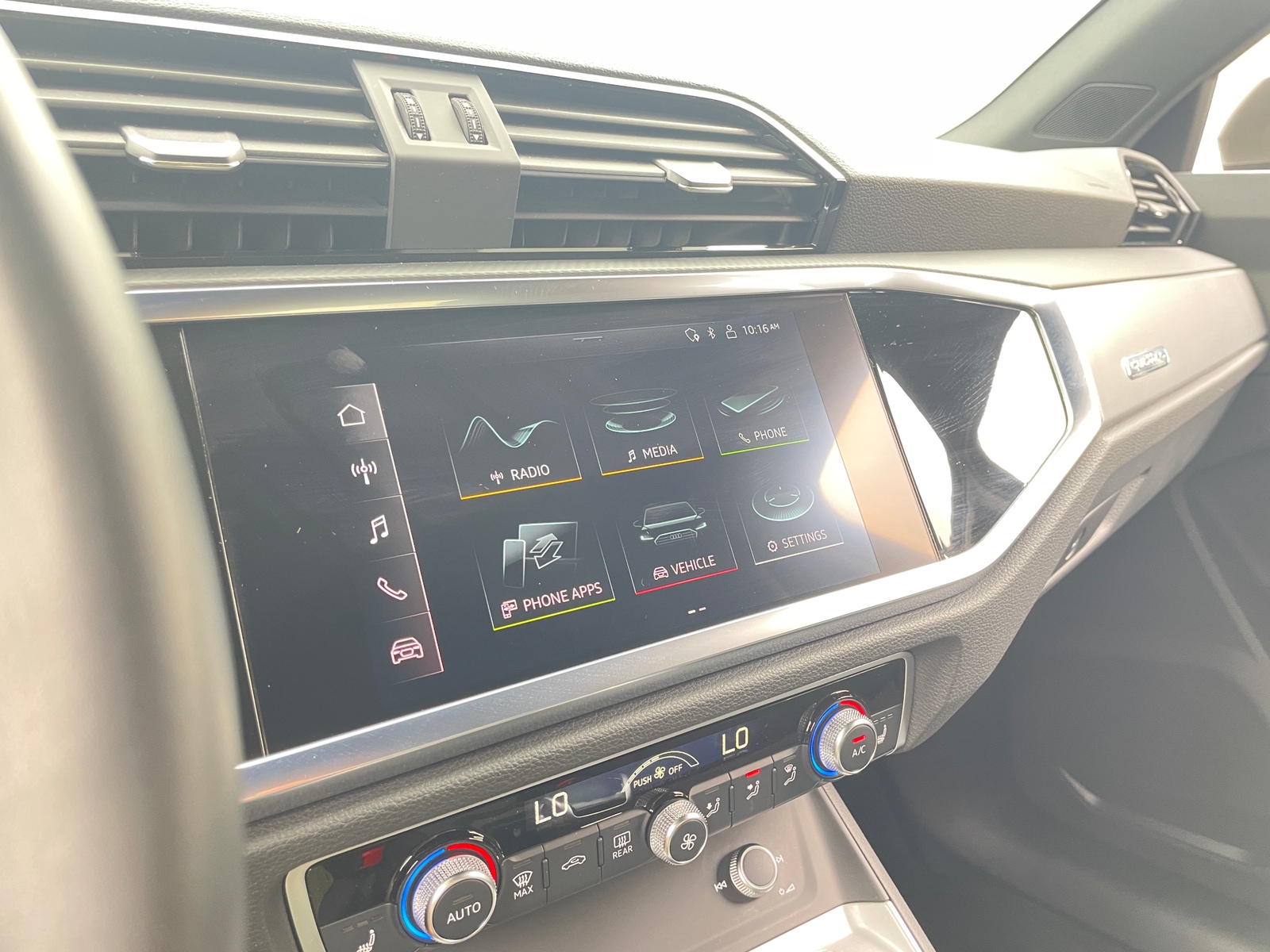 Thumbnail: 2022 Audi Q3 - 3
