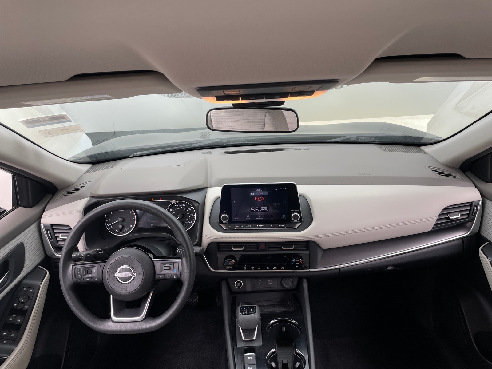 Thumbnail: 2023 Nissan Rogue - 3