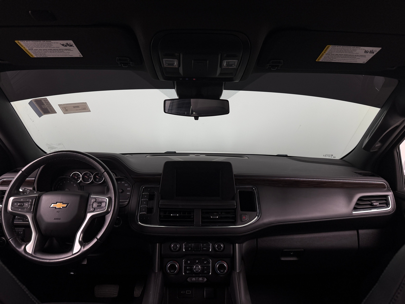 Thumbnail: 2023 Chevrolet Tahoe - 3