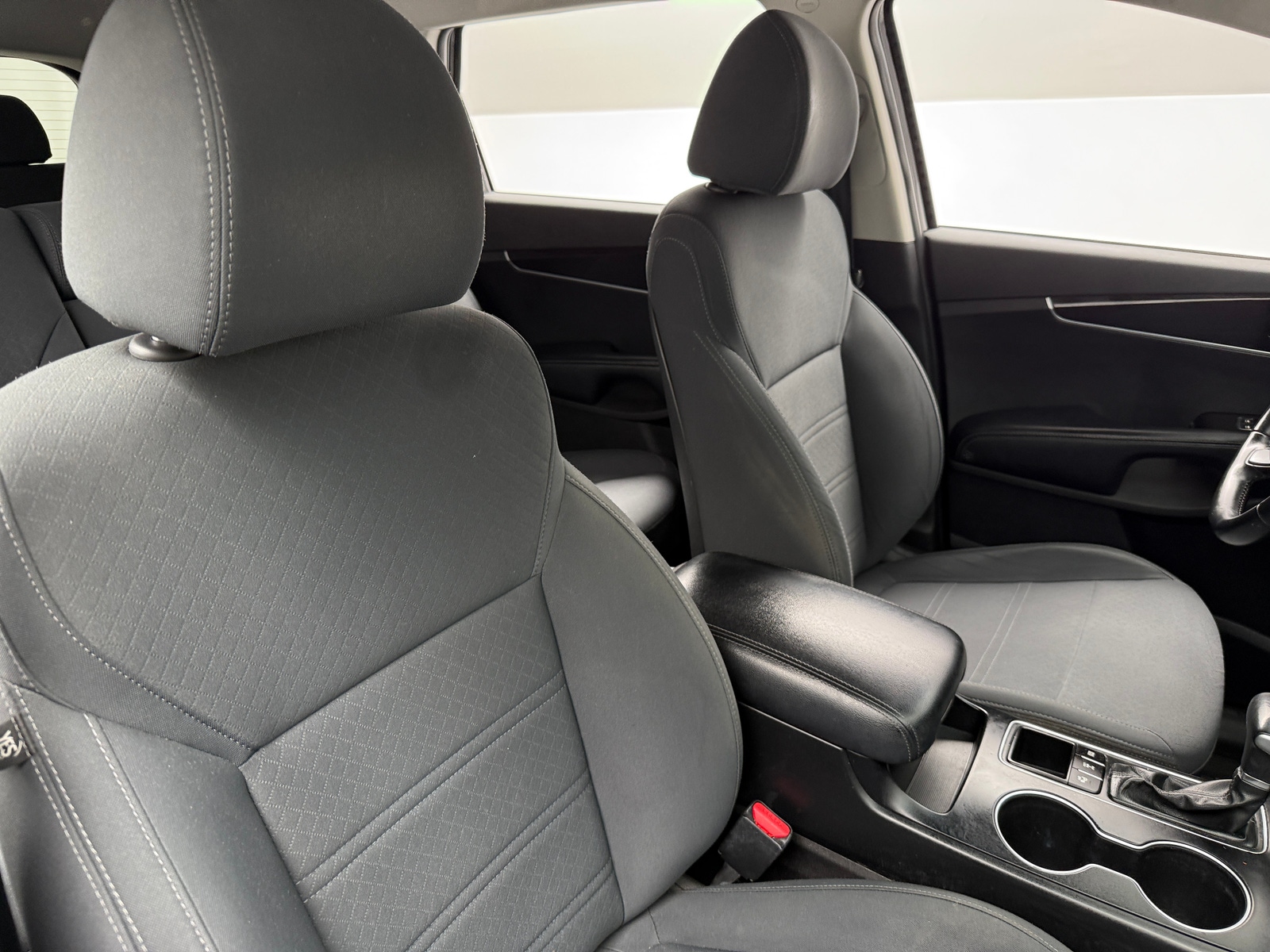 Thumbnail: 2019 Kia Sorento - 2