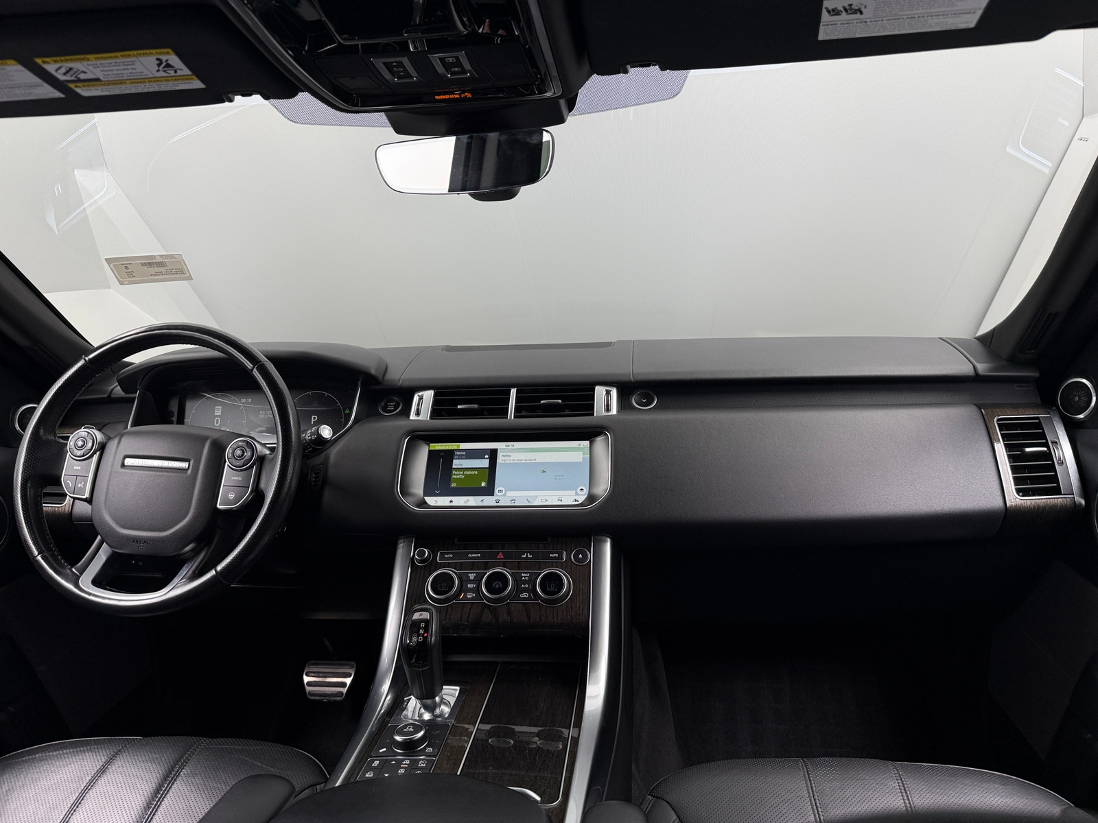 Thumbnail: 2017 Land Rover Range Rover Sport - 2