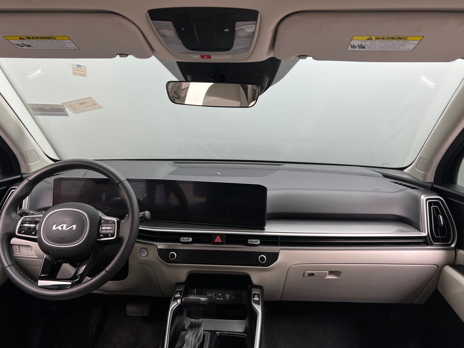 Thumbnail: 2025 Kia Sorento - 2