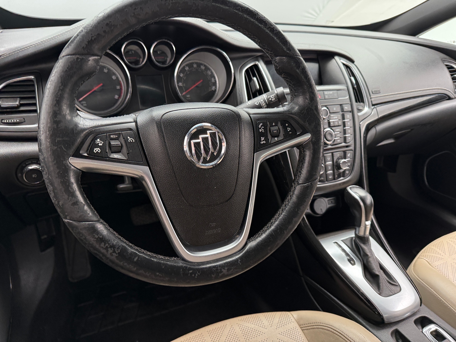 Thumbnail: 2016 Buick Cascada - 4