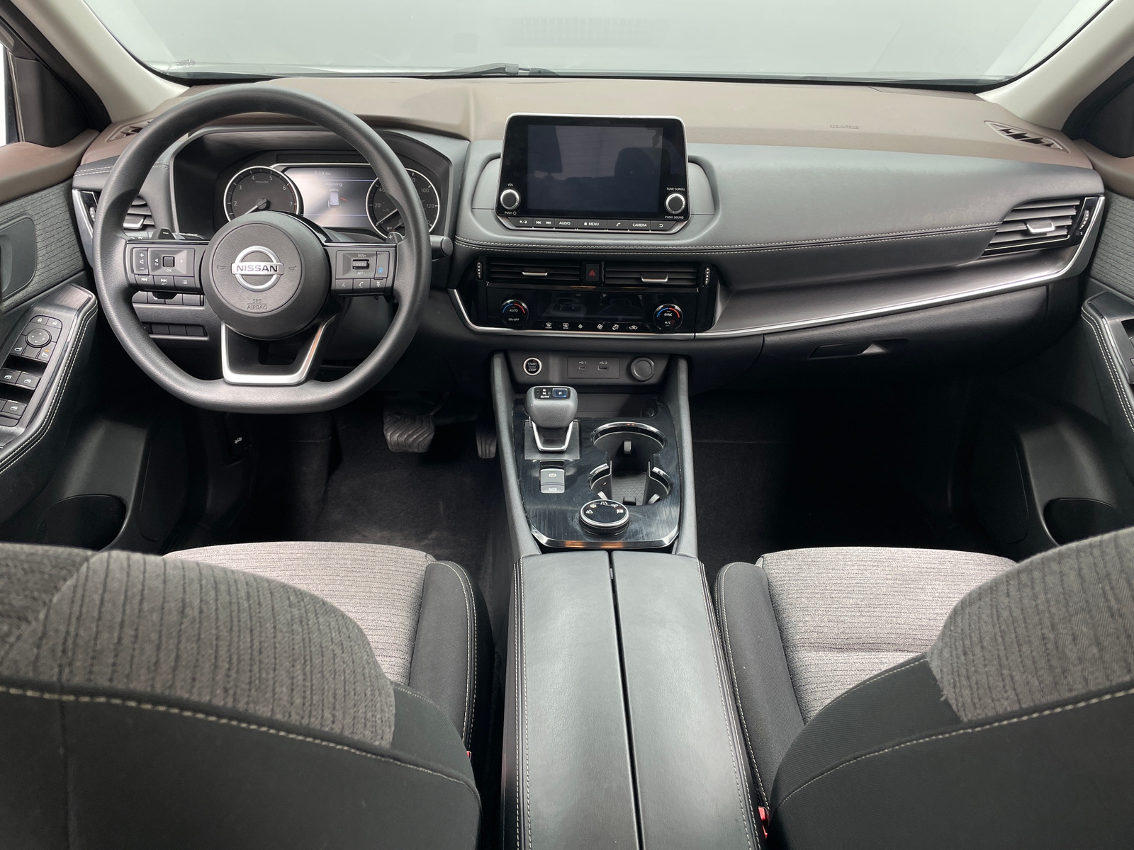 Thumbnail: 2021 Nissan Rogue - 3
