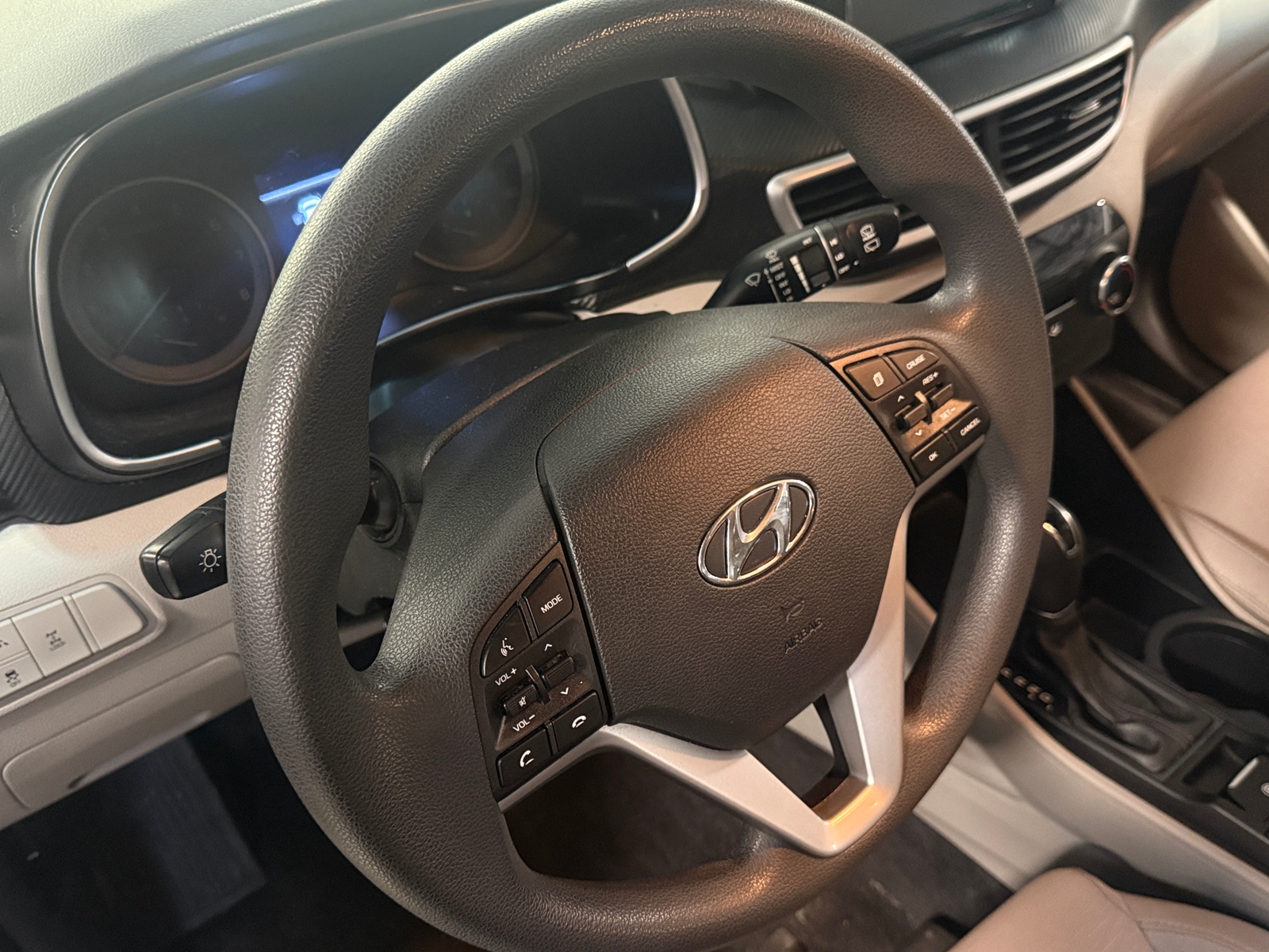 Thumbnail: 2021 Hyundai Tucson - 5